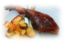 Load image into Gallery viewer, SUCKLING PIG LEG - SEGOVIANO